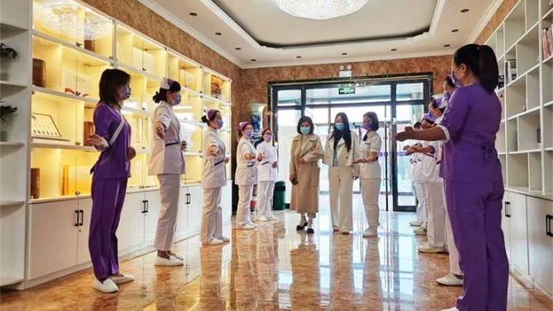 产后恢复是一个复杂的生理过程，主要涉及以下几个方面：