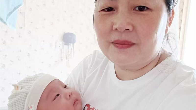 在安装婴儿游泳馆设备之前，首先需要了解常见的设备种类。目前市场上主要有以下几种：